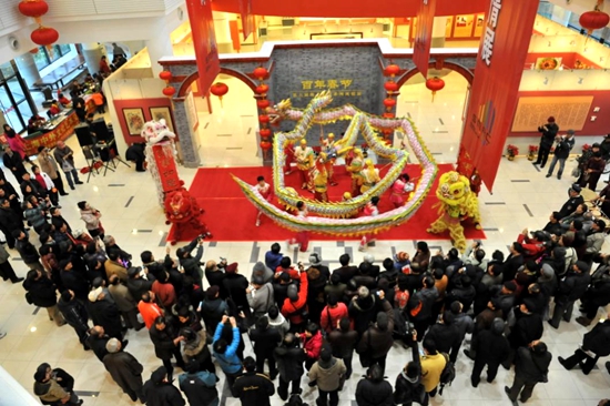 老上海年味爆棚 第十屆海上年俗風(fēng)情展30日開(kāi)幕(圖1)