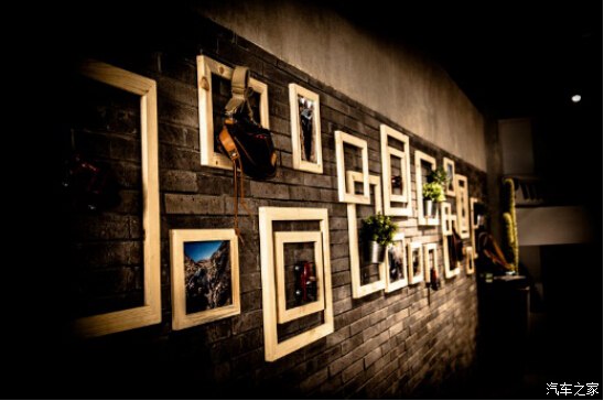 帶你走進這家傳說中的最酷炫的Jeep展廳領略一番(圖3) 帶你走進這家傳說中的最酷炫的Jeep展廳領略一番(圖3)