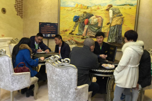 蒙太奇硅藻泥·手工壁紙品牌展廳獲得了巨大成功(圖6) 蒙太奇硅藻泥·手工壁紙品牌展廳獲得了巨大成功(圖6)