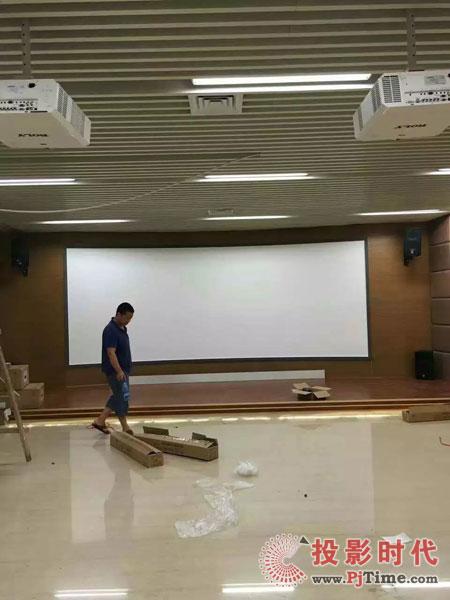 樂麗：高性價比投影機，打造一流企業展廳視覺體驗