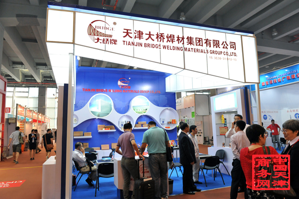 老字號廣州推介 廣交會天津特裝展區最奪目(圖1) 老字號廣州推介 廣交會天津特裝展區最奪目(圖1)