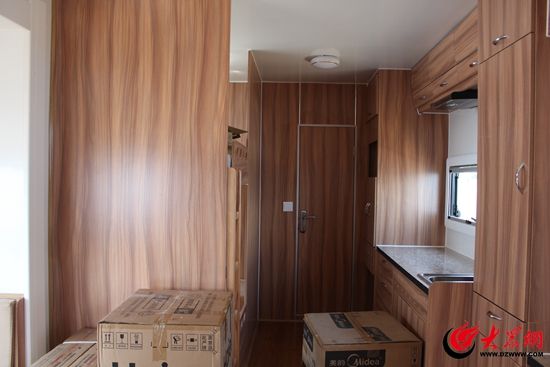 日照露營裝備展施工現場如火如荼(圖4)