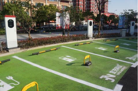 聚電旗下子公司亮相上海國(guó)際充電樁展(圖3)