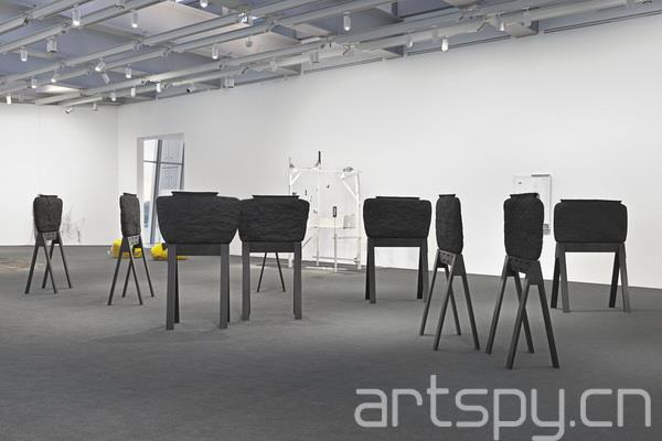 4.jpg 群展“鏡像細胞”日前在紐約惠特尼美國藝術博物館(圖4)